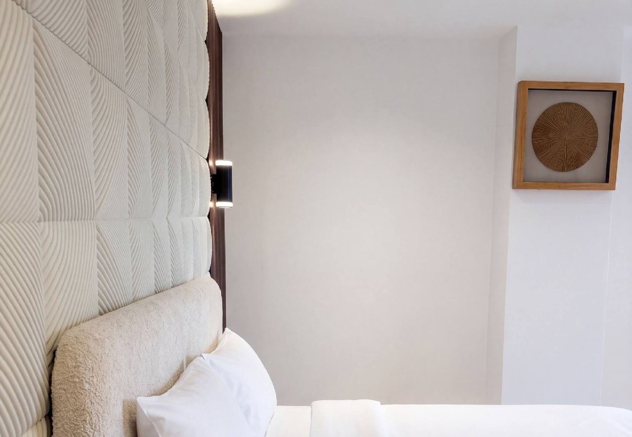 Apartment in Algiers - Le Scenario | jacuzzi chauffant | haut standing