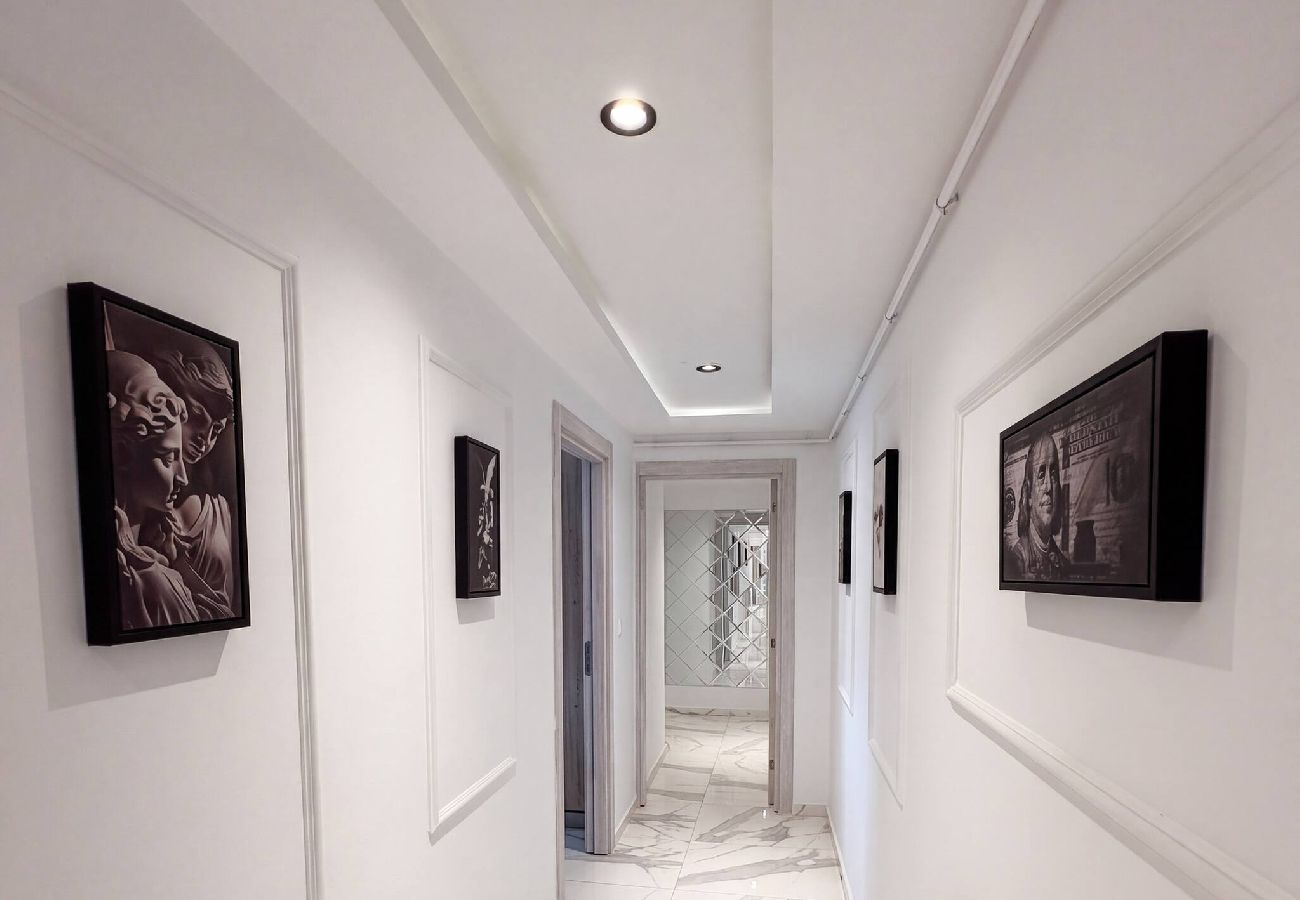 Apartment in Algiers - Le Scenario | jacuzzi chauffant | haut standing