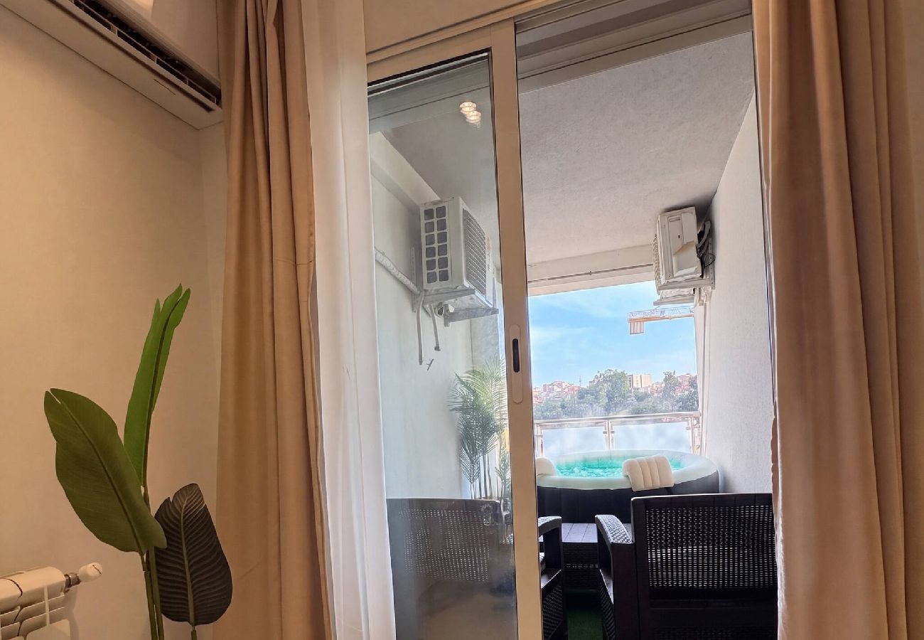 Apartment in Algiers - Le Scenario | jacuzzi chauffant | haut standing
