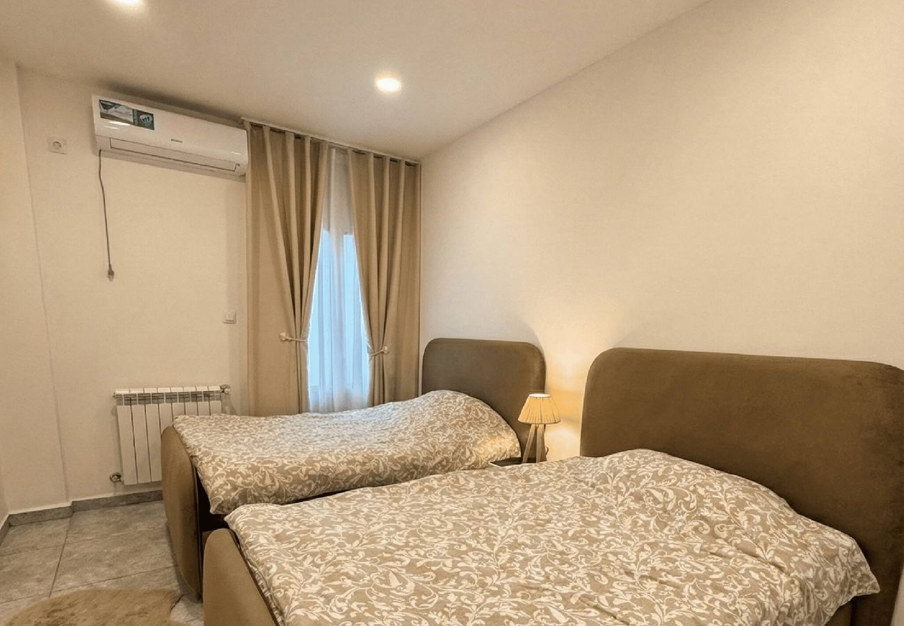 Appartement à  - le marbre | Haut Standing | Parking et sécurité